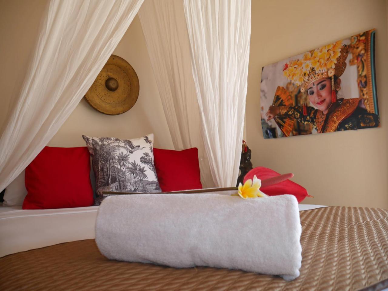 Hakuna Matata Bali Villas Улувату Номер фото