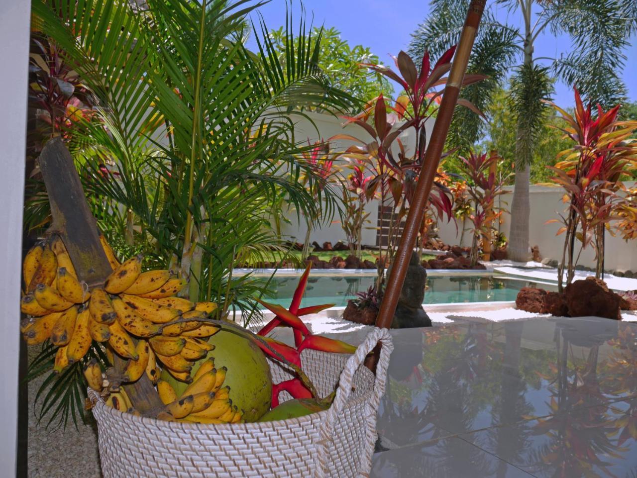 Hakuna Matata Bali Villas Улувату Экстерьер фото